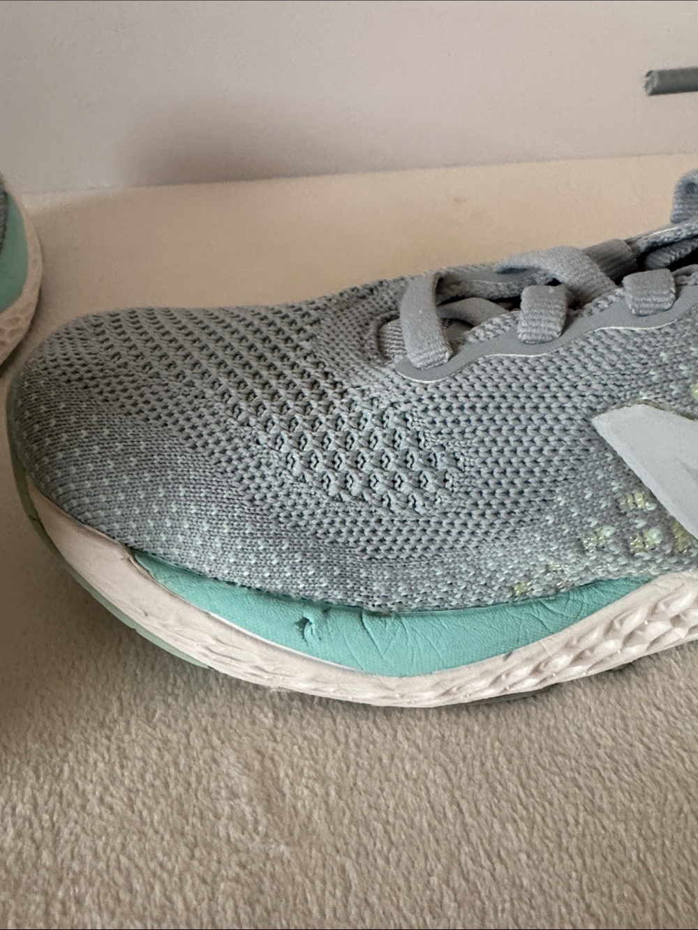 New Balance athletic shoes - Picture 8 of 11